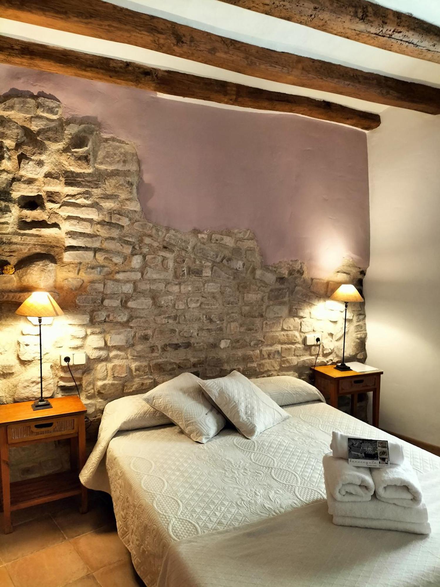 Hostal Casa Miret Vallvert de Queralt Exterior foto